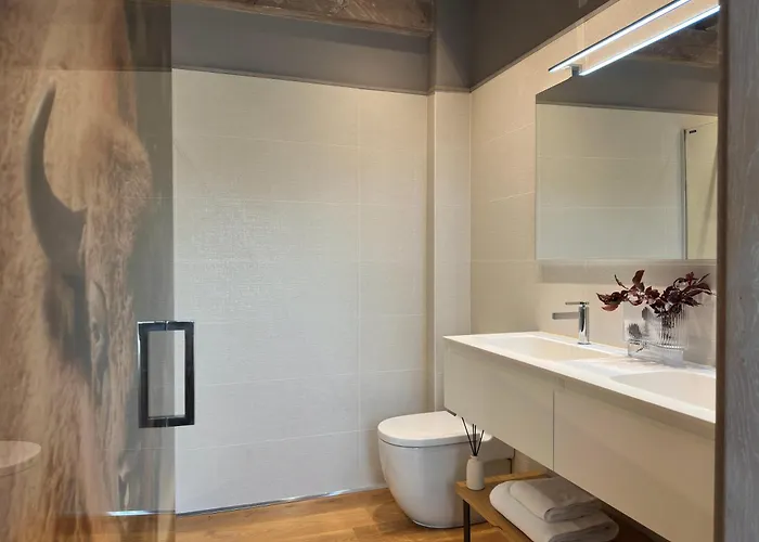 Pacelia Nyaraló Salguero de Juarros